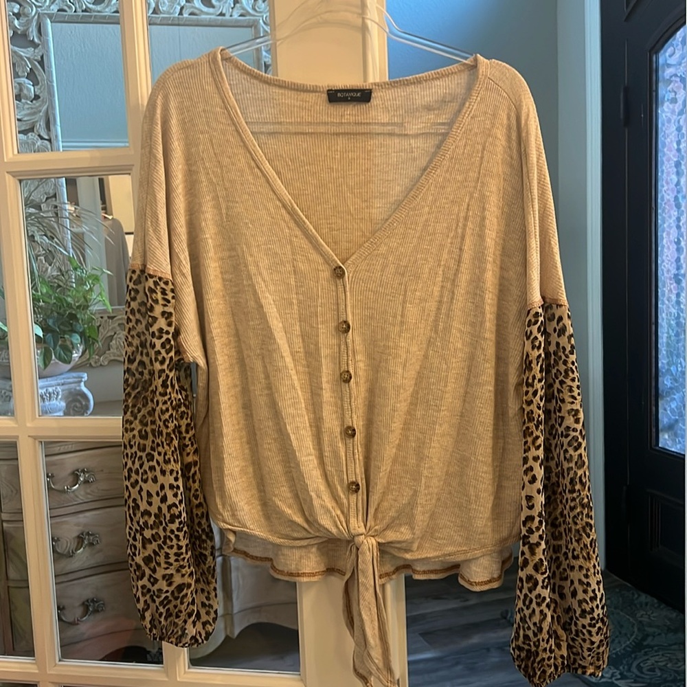 Ladies M Top Sheer Animal Print Sleeves